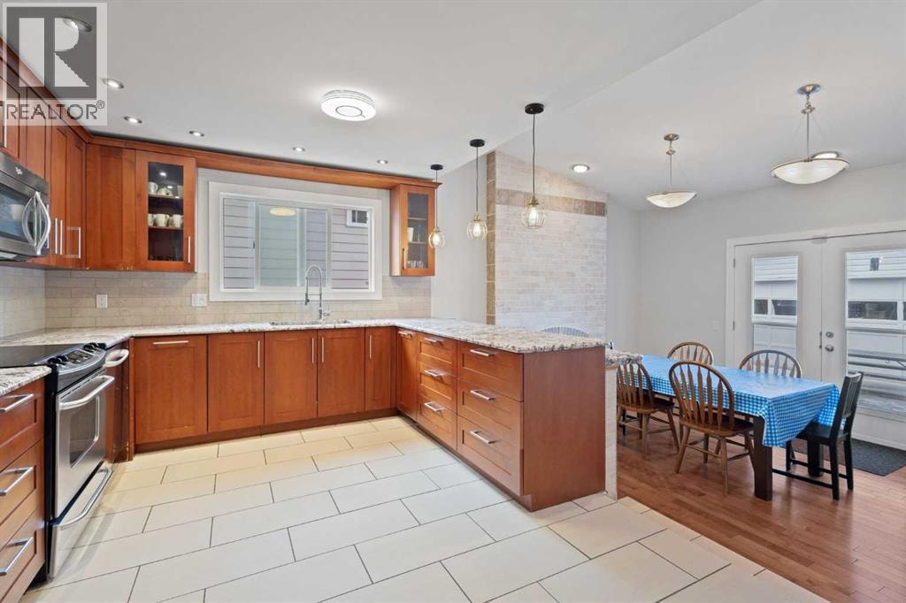 208 Woodpark Place SW — photo 11