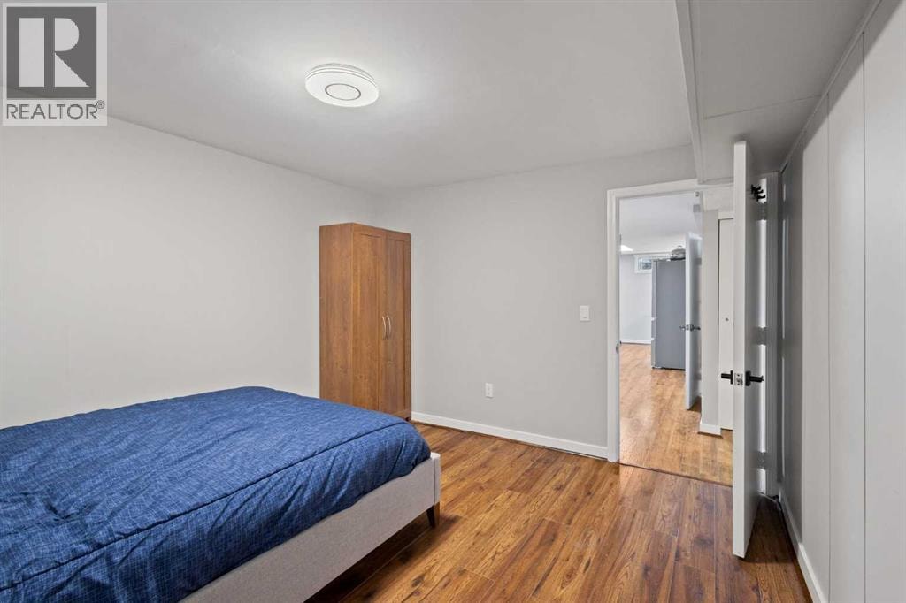 208 Woodpark Place SW — photo 32