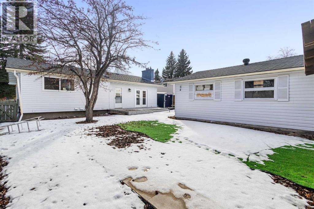 208 Woodpark Place SW — photo 42