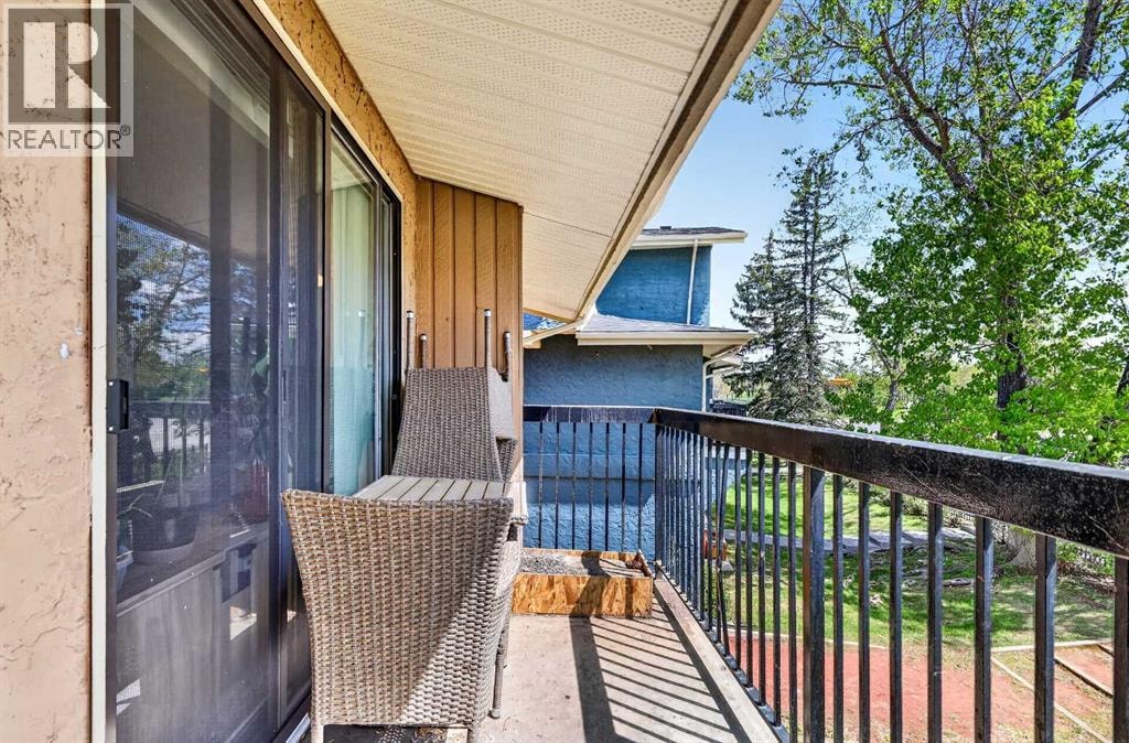 1112, 2200 Woodview Drive SW — photo 20