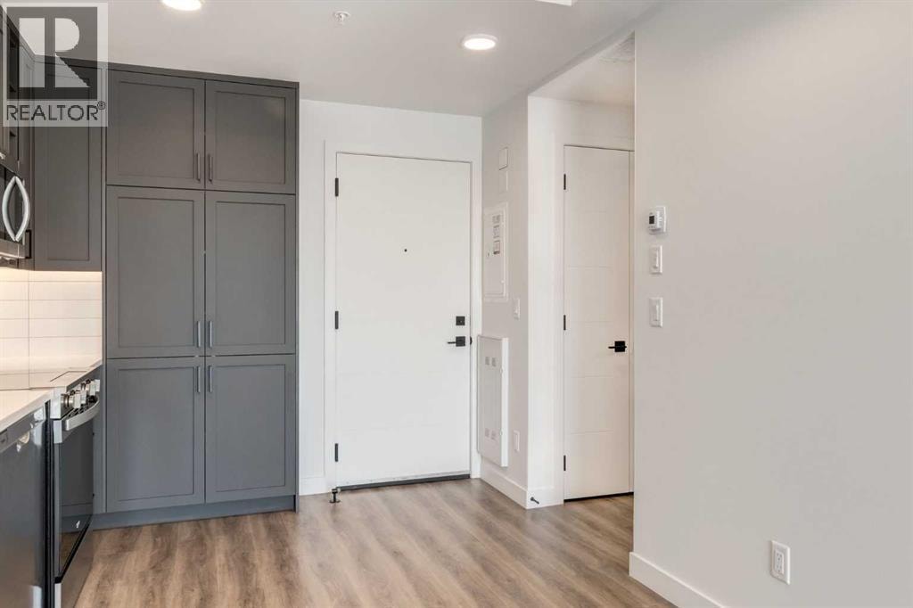 426, 3107 Warren Street NW — photo 5