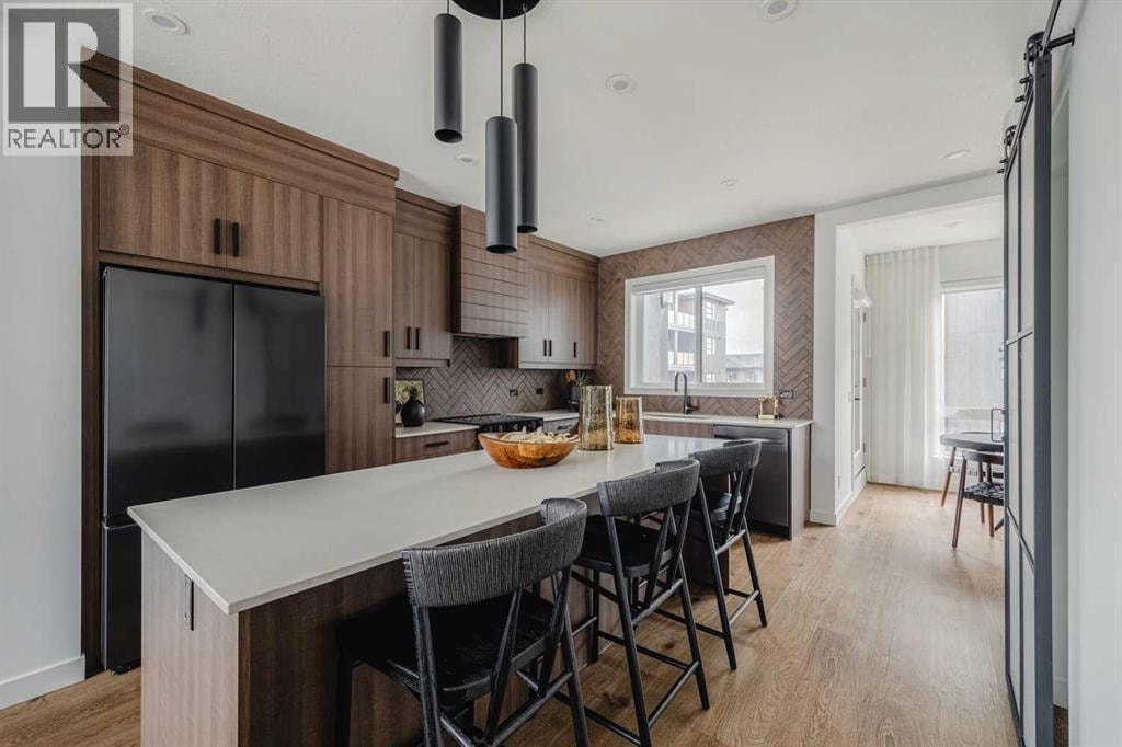 59 Lucas Way NW — photo 6