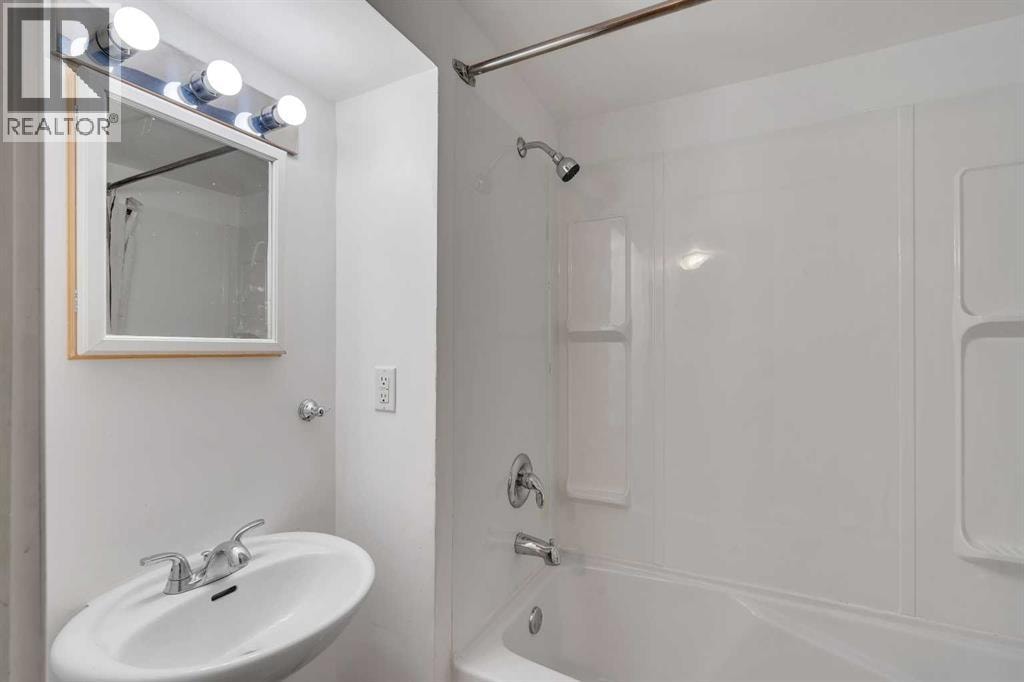 8432 Elbow Drive SW — photo 22
