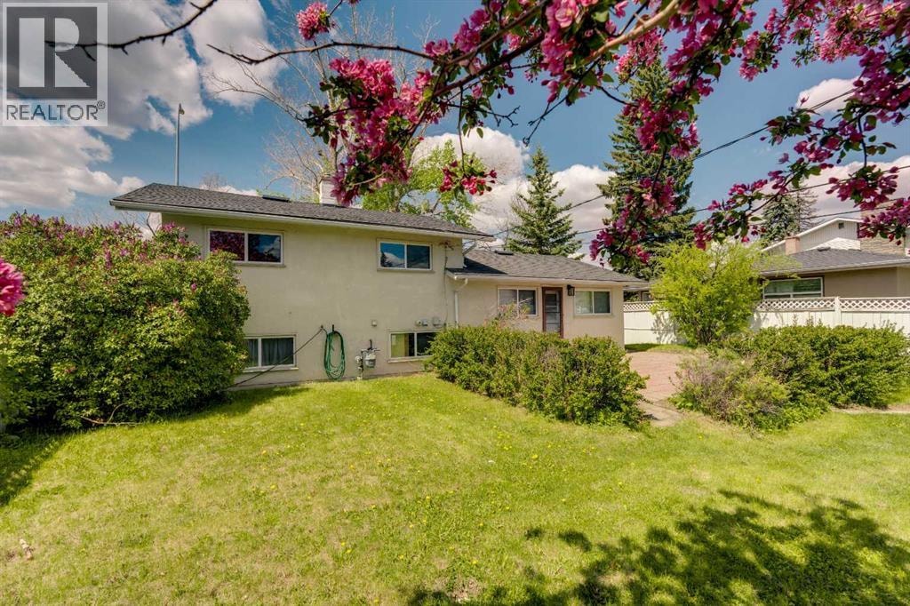 8432 Elbow Drive SW — photo 25