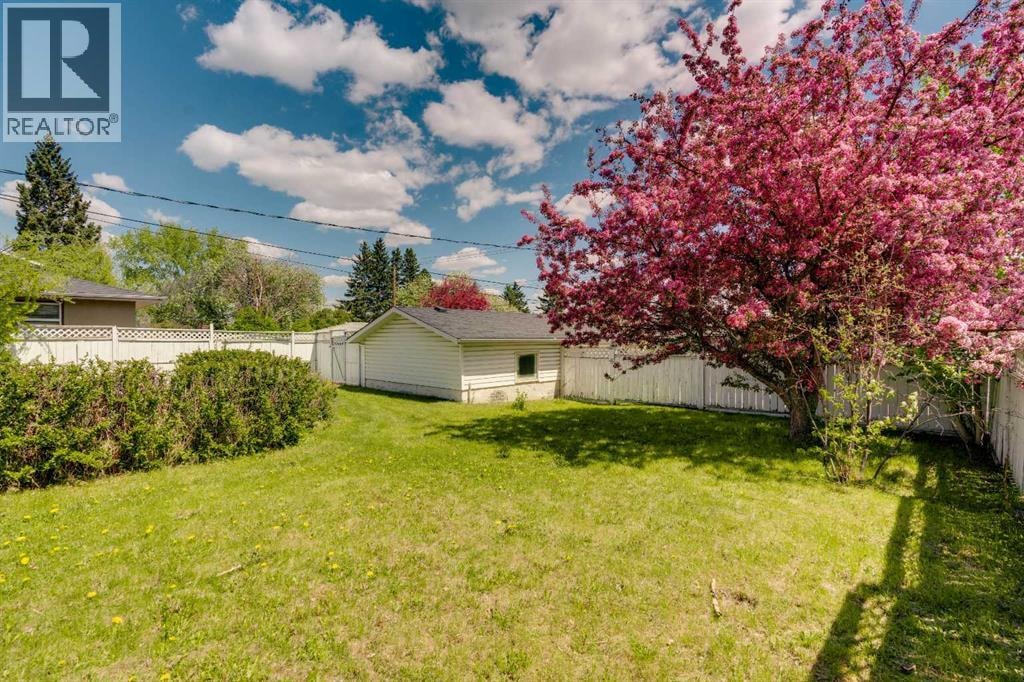 8432 Elbow Drive SW — photo 26