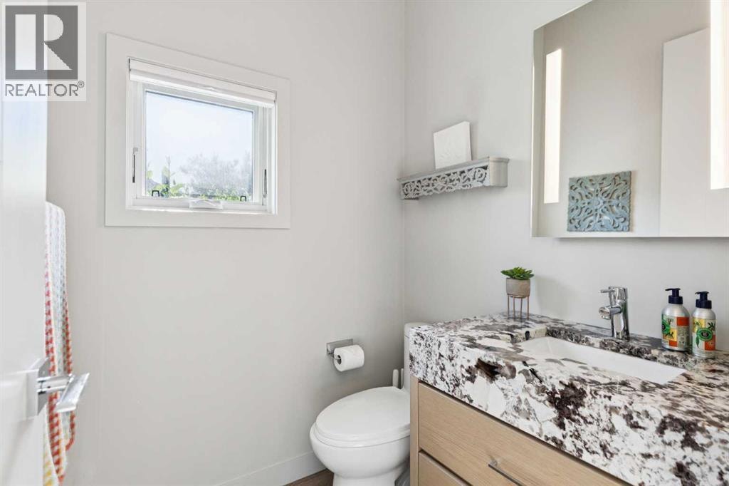 423 7A Street NE — photo 7