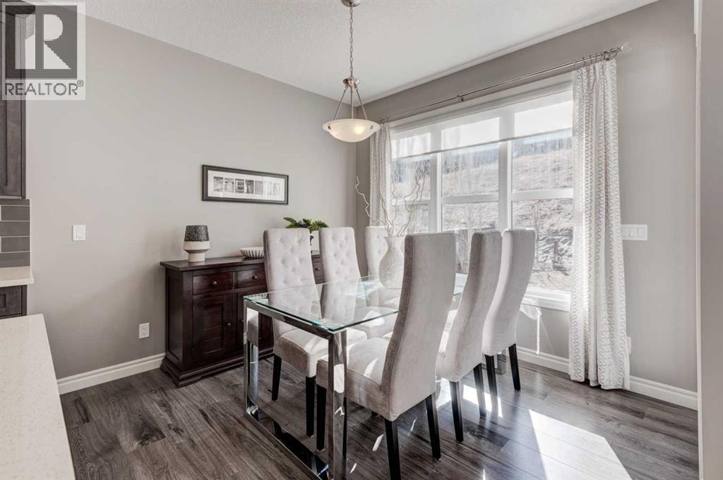 255 Riviera Way — photo 8