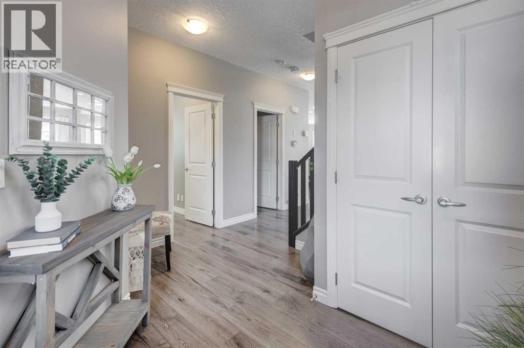 255 Riviera Way — photo 12