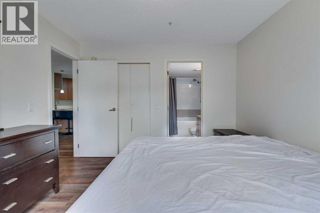 113, 35 Richard Court SW — photo 27
