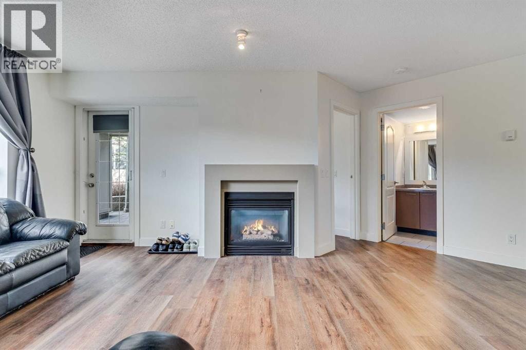 113, 35 Richard Court SW — photo 20