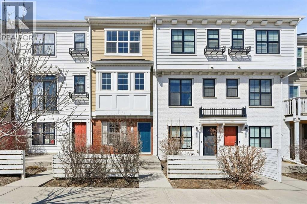 14 Nolan Hill Gate NW — photo 2