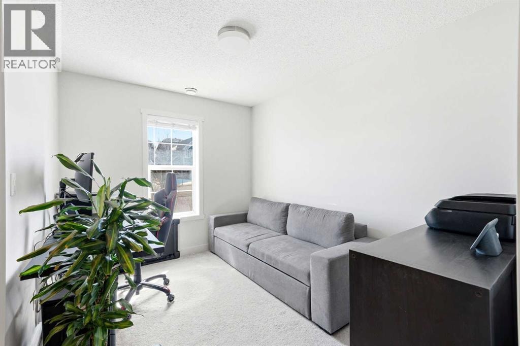 14 Nolan Hill Gate NW — photo 6