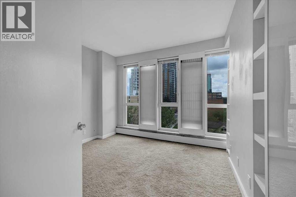 704, 706 15 Avenue SW — photo 17