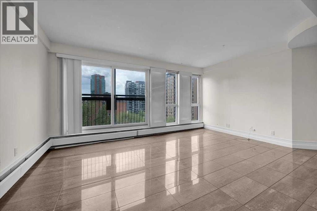 704, 706 15 Avenue SW — photo 10