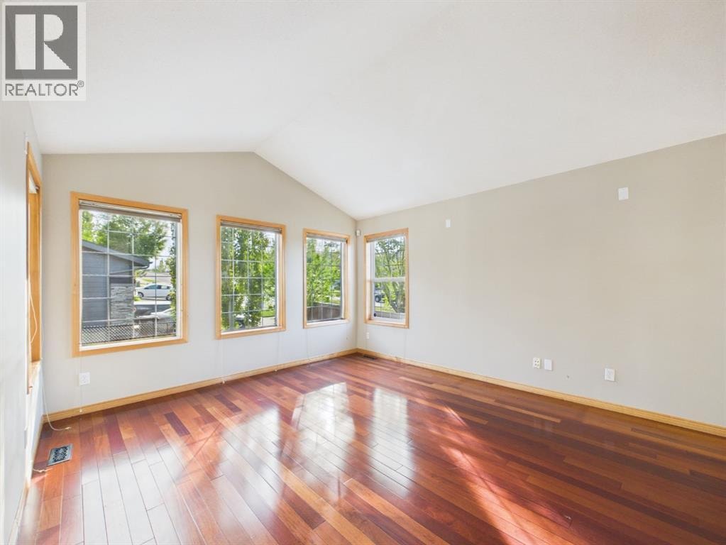 181 Panamount Hill NW — photo 9
