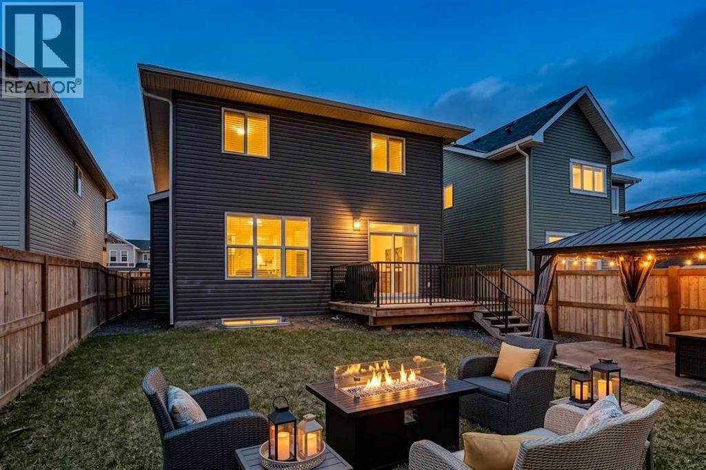 37 Evansfield Manor NW — photo 2
