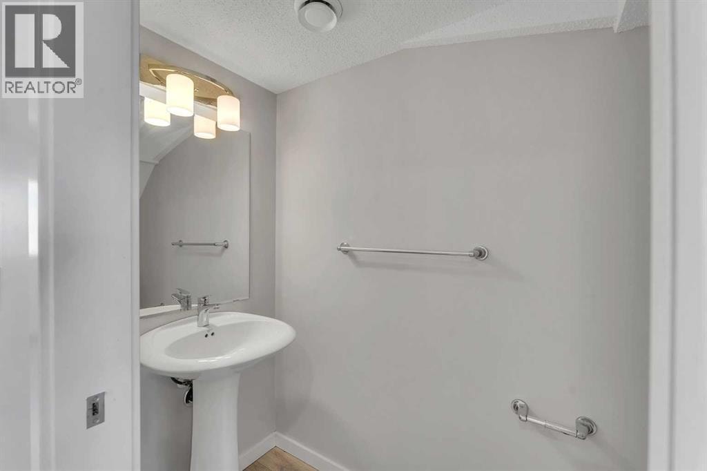 616 Cranford Mews SE — photo 8