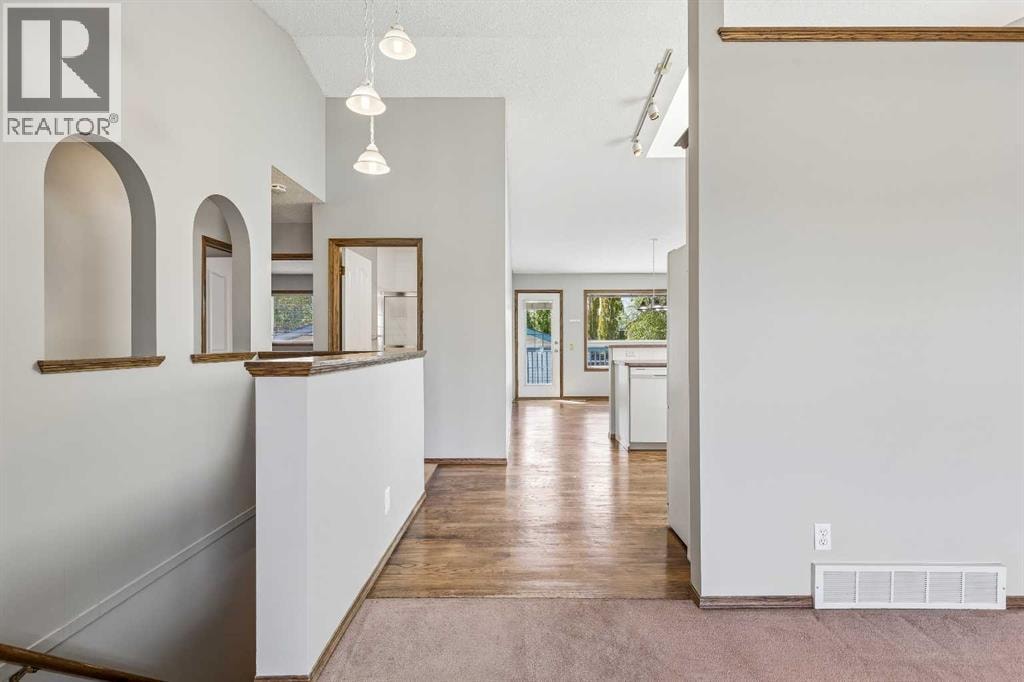 121 Quigley Drive — photo 10