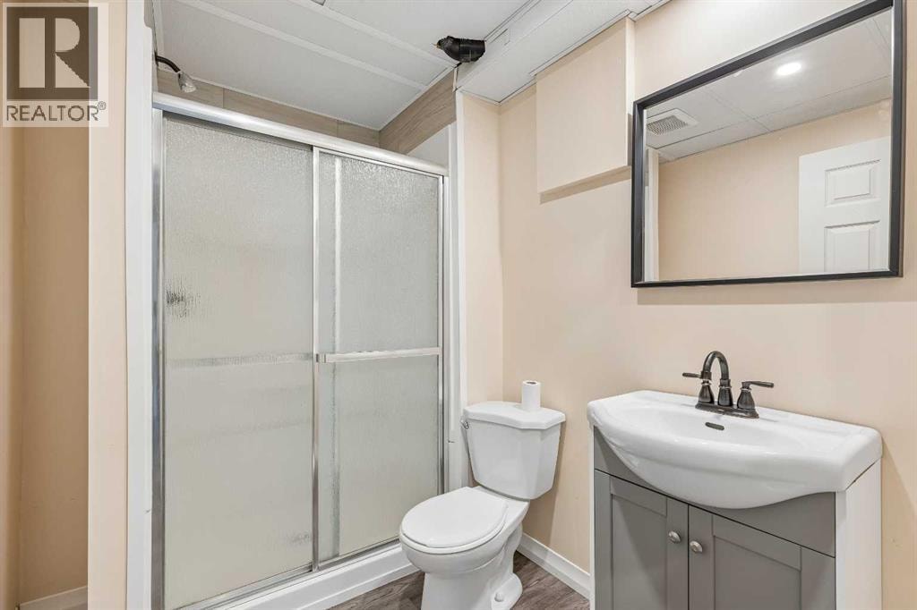 121 Quigley Drive — photo 28