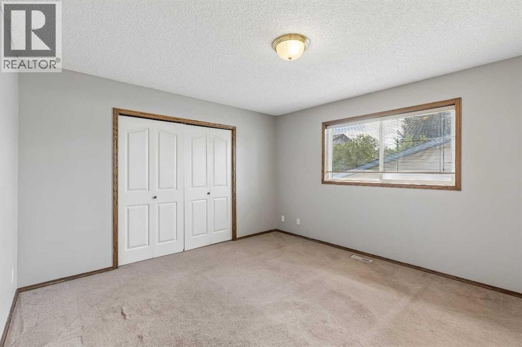 121 Quigley Drive — photo 21