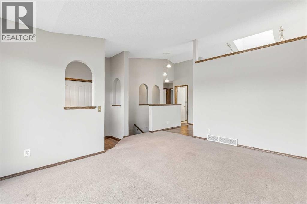 121 Quigley Drive — photo 9