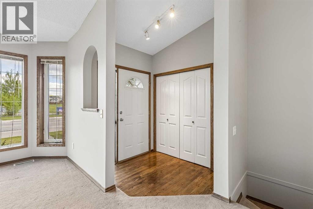 121 Quigley Drive — photo 4