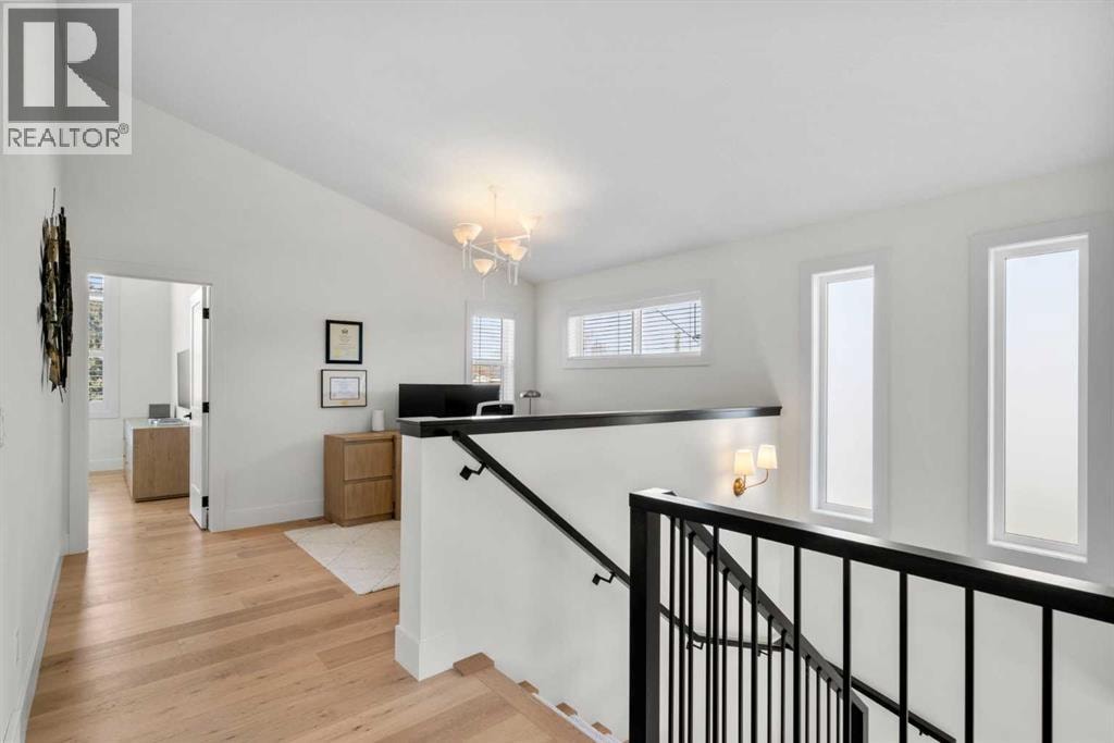 2853 14 Avenue SW — photo 24