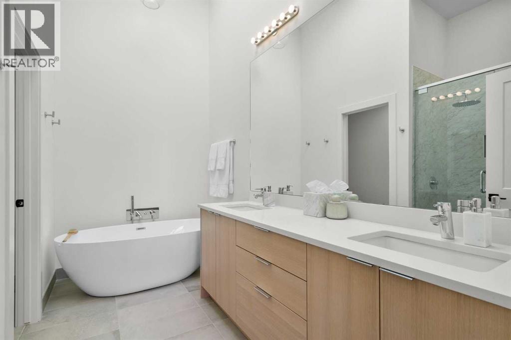 2853 14 Avenue SW — photo 27