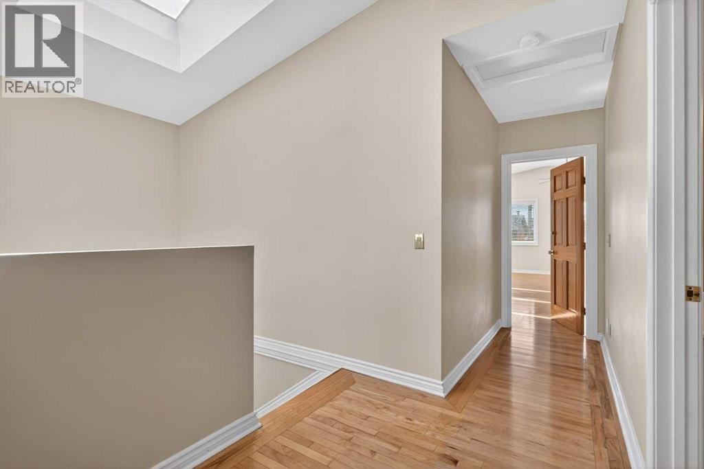 2011 6 Avenue NW — photo 26