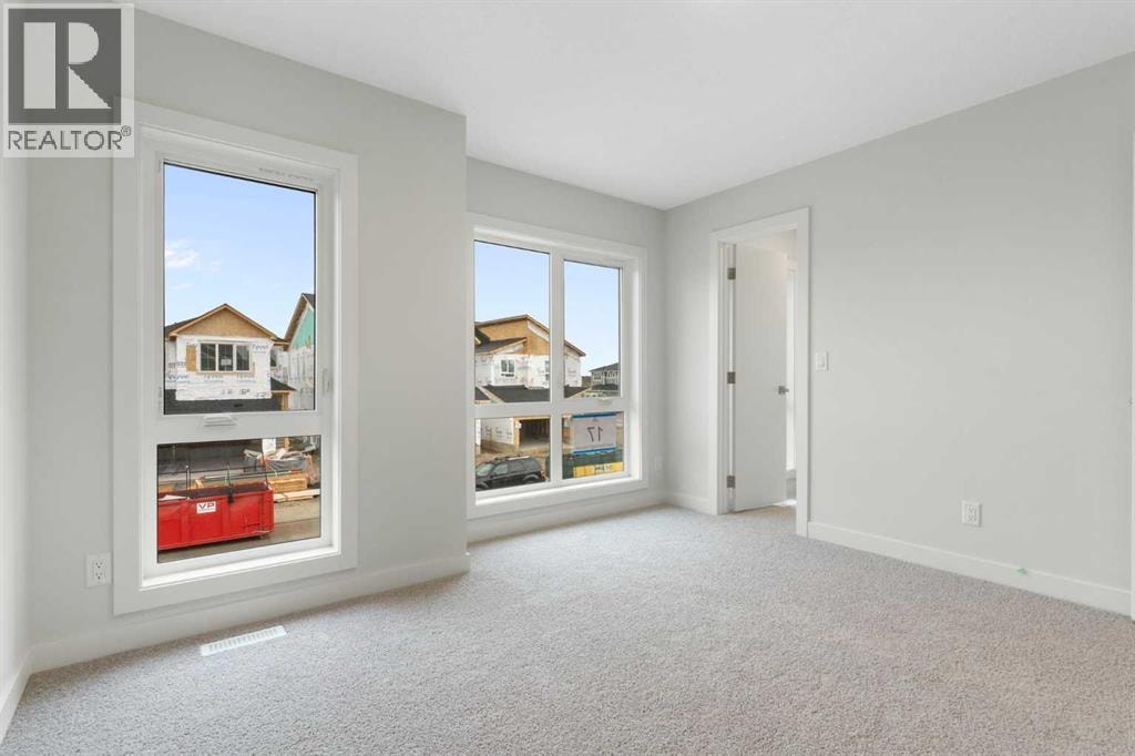 125 Southborough Common — photo 23