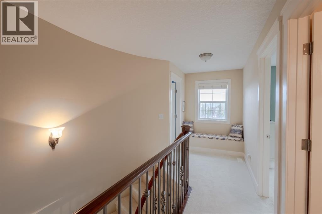 11 Tuscany Glen Green NW — photo 20