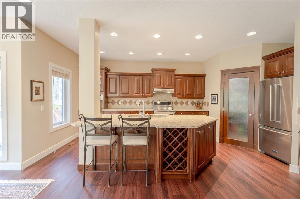 11 Tuscany Glen Green NW — photo 12