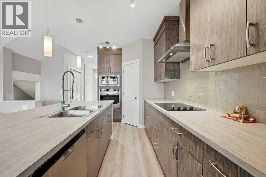75 Howse Crescent NE — photo 8