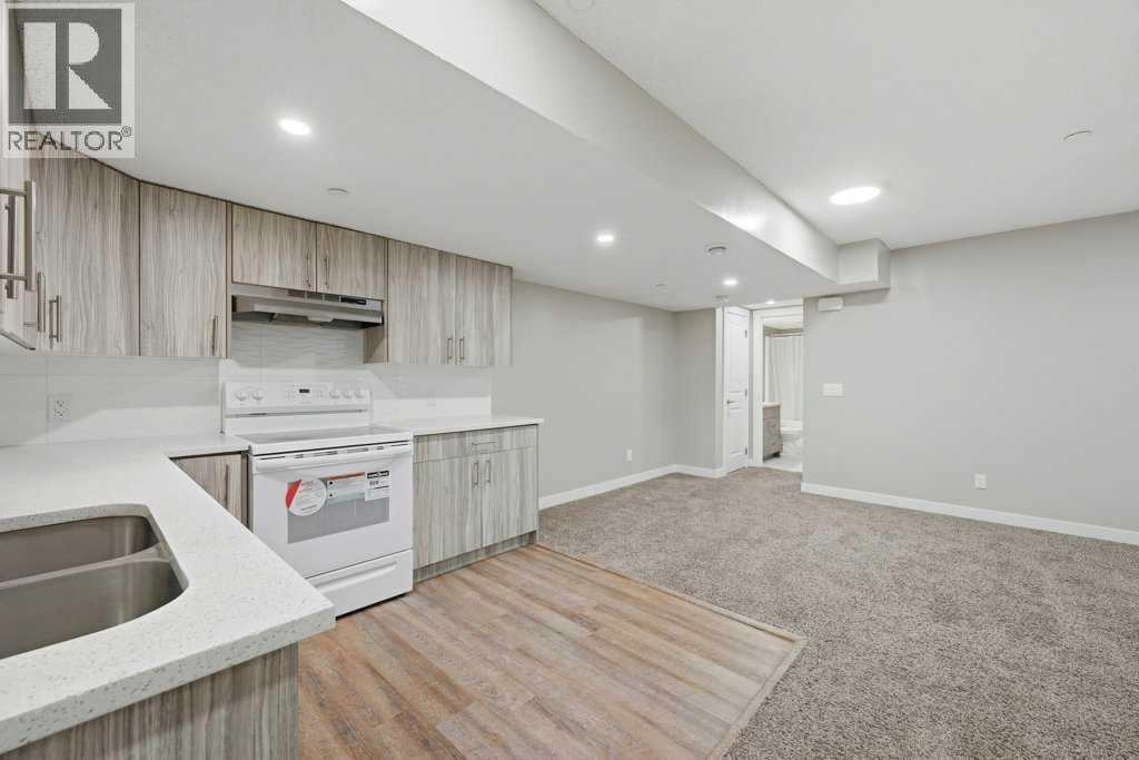 75 Howse Crescent NE — photo 34