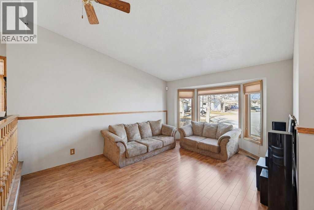 119 Macewan Meadow Way NW — photo 4