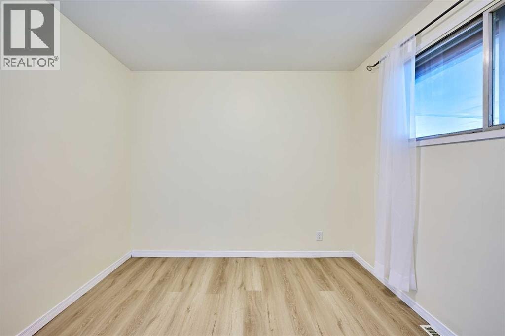 28 CORNELL Place NW — photo 17