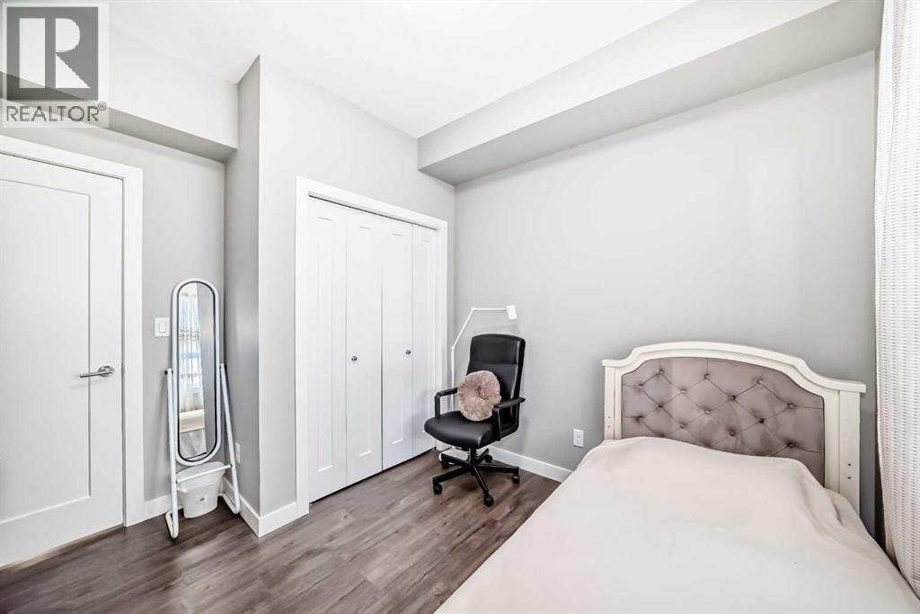 405, 10 Walgrove Walk SE — photo 26