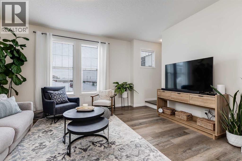 237 South Point Park SW — photo 4