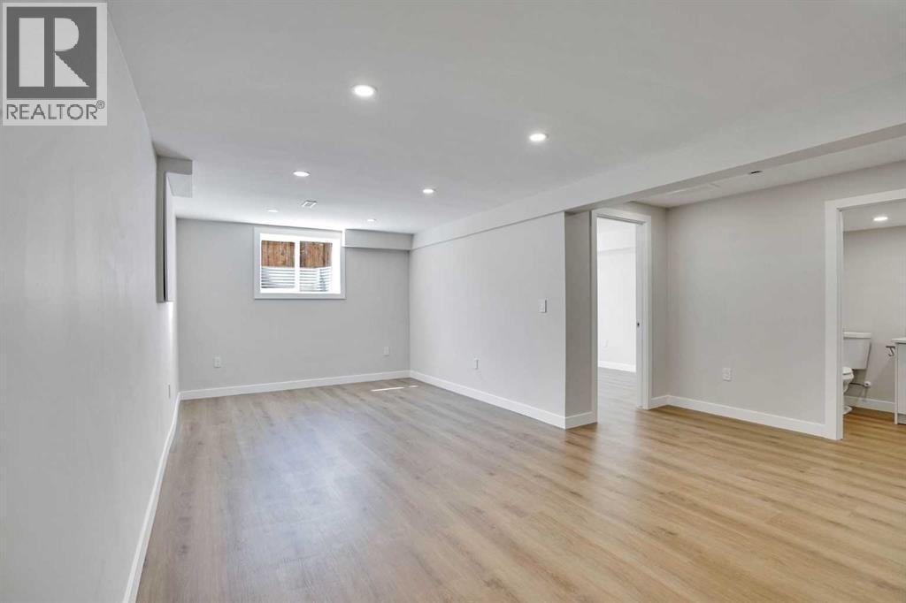 248 Madeira Place NE — photo 24
