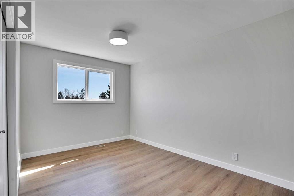 248 Madeira Place NE — photo 17