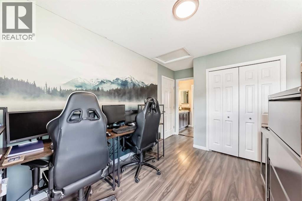 485 Cimarron Boulevard — photo 34