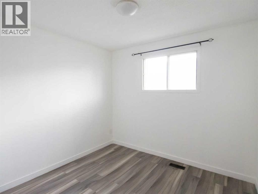 196 Fonda Drive SE — photo 15