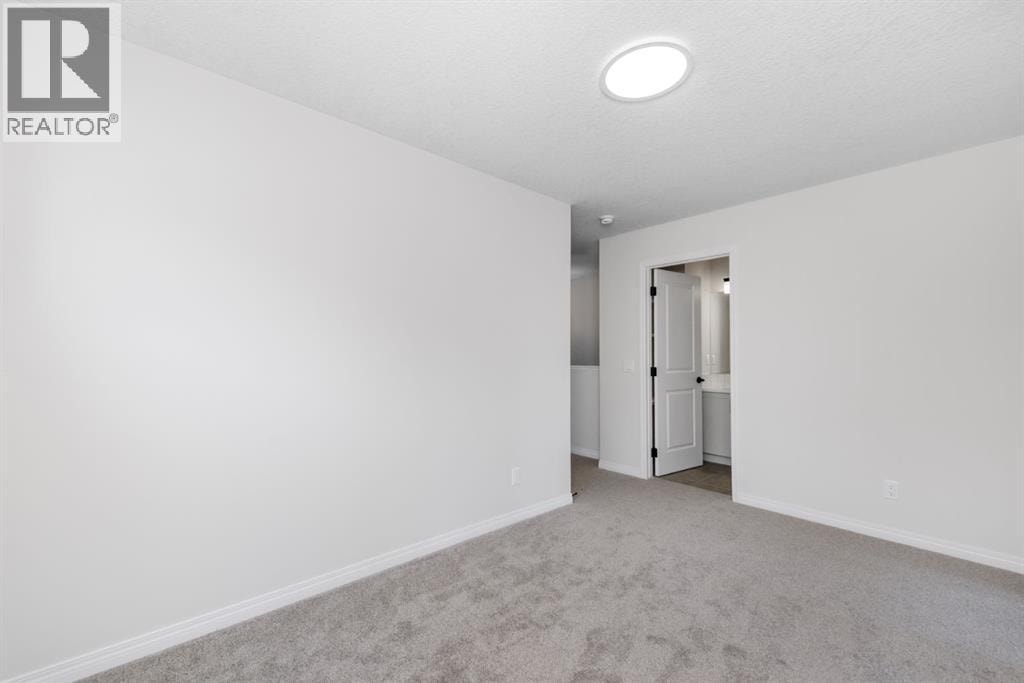 115 Huxland Road NE — photo 20