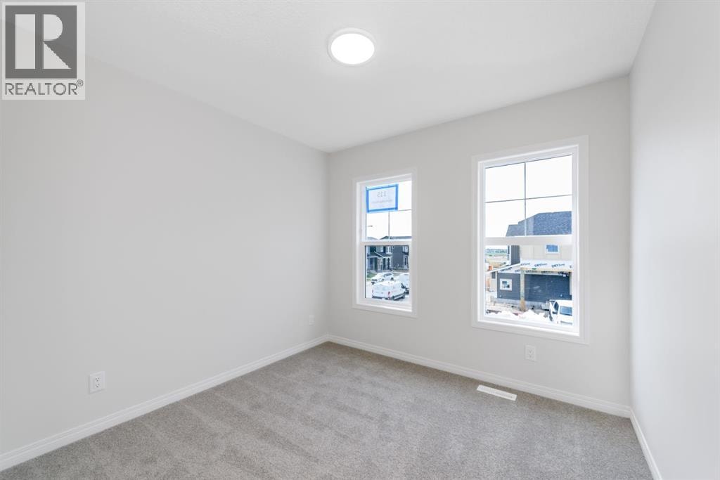 115 Huxland Road NE — photo 25