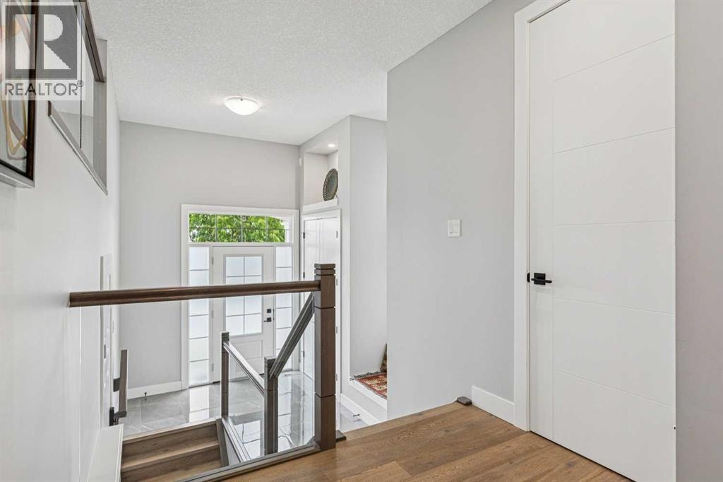 69 Yorkville Green SW — photo 6