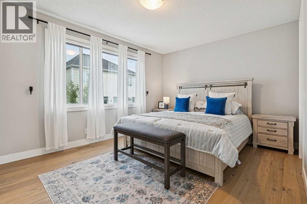 69 Yorkville Green SW — photo 24