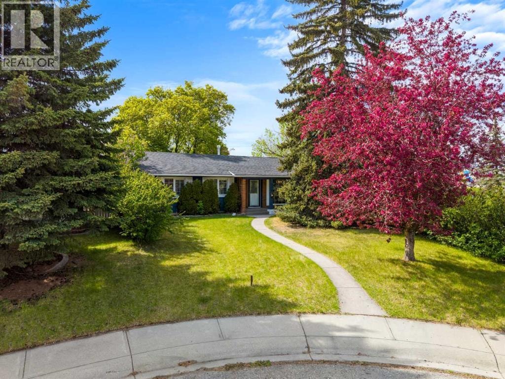 235 Lake Rosen Crescent SE — photo 50