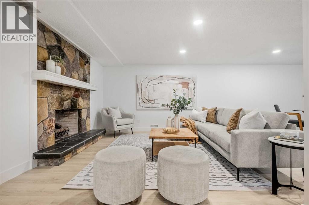 235 Lake Rosen Crescent SE — photo 32