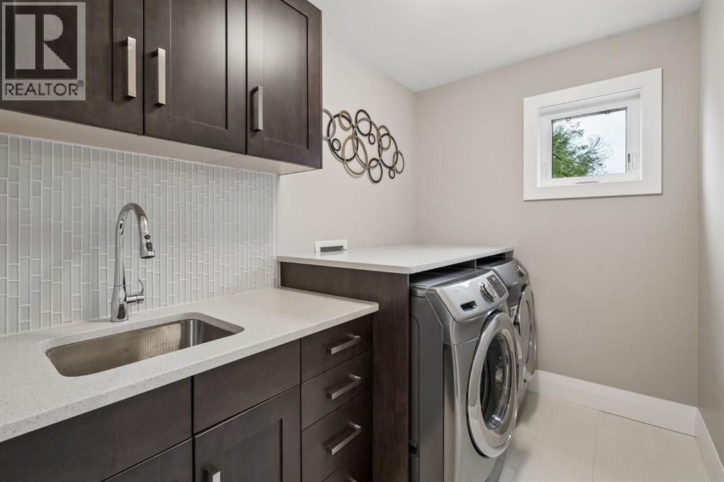 3302 39 Street SW — photo 25