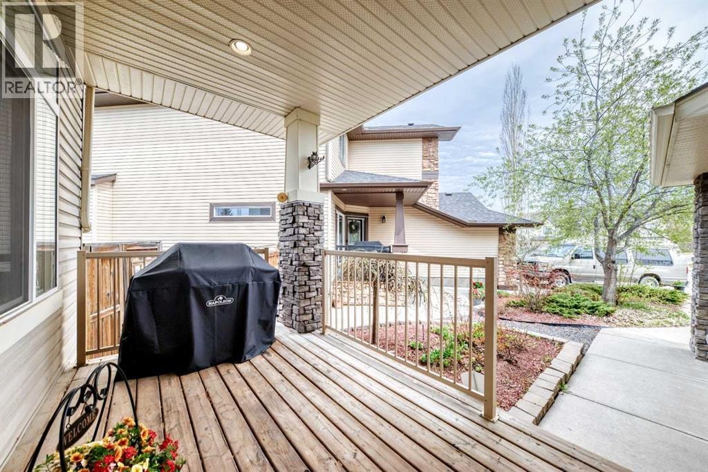 11 Cresthaven Bay SW — photo 50
